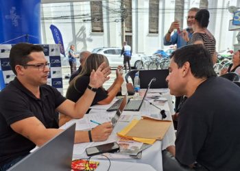 facilita-imposto-de-renda-2025-atrai-grande-publico-ao-calcadao