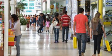 comercio-cresce-0,5%-em-fevereiro-e-atinge-maior-patamar-da-historia