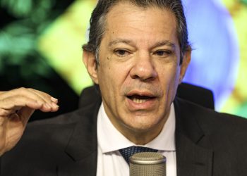 haddad-diz-que-pais-tem-“colchao-de-protecao”-contra-turbulencias