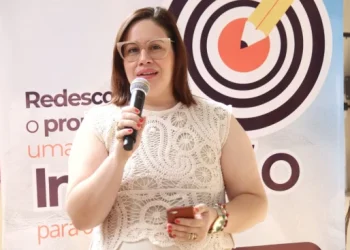 artigo-cientifico-de-educadores-de-campos-em-congresso-de-educacao