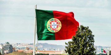 portugal-lanca-via-verde-para-facilitar-contratacao-de-imigrantes-–-jornal-a-voz-de-campos