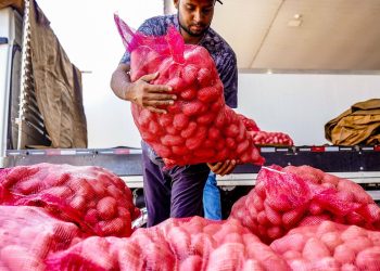 preco-da-cesta-de-produtos-da-pascoa-tem-queda-de-0,4%-no-pais