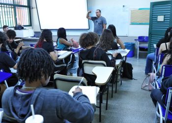 prazo-para-aderir-ao-enem-dos-docentes-termina-nesta-quinta-feira