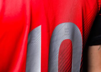 athletico:-nova-camisa-gera-reacoes-imediatas-de-torcedores
