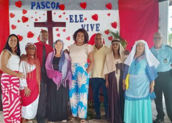 peca-teatral-de-pascoa-emociona-idosos-do-clube-da-terceira-idade