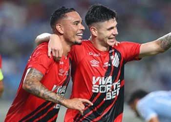 tecnico-rival-aponta-vantagem-do-athletico-na-serie-b:-“nossa-copa-do-mundo”