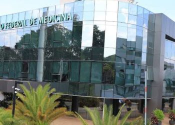 entidades-criticam-cfm-apos-veto-a-terapias-para-jovens-trans