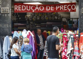 cni-estima-alta-de-2,3%-no-pib-neste-ano