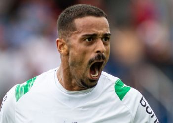 mozart-atualiza-situacao-de-atacantes-no-dm-do-coritiba-e-projeta-volta-de-morisco