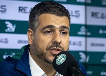 novo-ceo-do-coritiba-detalha-mudancas-da-saf-e-garante:-“tenho-a-caneta”