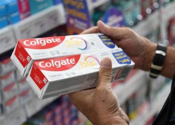 anvisa-volta-a-interditar-pasta-dental-da-colgate-–-jornal-a-voz-de-campos