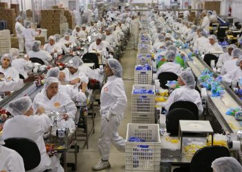 industria-cresce-1,2%-em-marco,-apos-5-meses-de-queda-ou-estabilidade