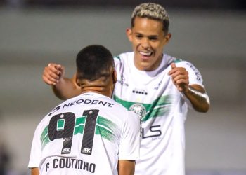 coritiba-tem-peca-importante-disponivel-contra-o-goias;-veja-as-escalacoes