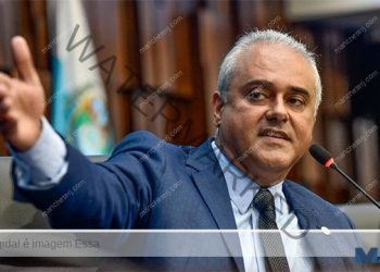 jair-bittencourt-deixa-cadeira-de-deputado-na-alerj-para-retornar-ao-governo-do-estado