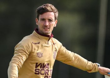 athletico-ignora-sucessos-e-aproveita-pouco-jovens-da-base