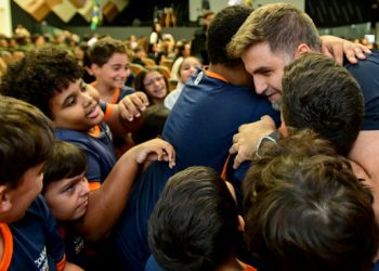 prefeito-wladimir-participa-de-celebracao-dos-115-anos-do-colegio-batista