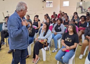 palestra-sobre-empreendedorismo-inspira-alunos-da-igualdade-racial