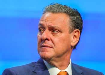 favaro-ve-sinais-de-que-china-pode-regionalizar-restricoes-a-frango