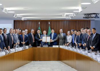 setor-eletrico:-mp-permite-que-consumidor-escolha-o-fornecedor