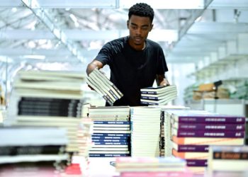 bienal-no-cepop:-editoras-e-livrarias-ja-estao-com-os-livros-prontos-para-a-feira