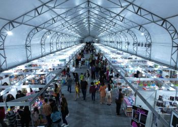 cepop:-domingo-de-muitas-atracoes-na-12a-bienal-do-livro-de-campos