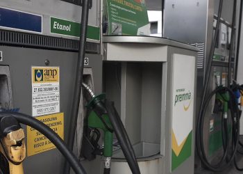 petrobras-reduz-preco-da-gasolina-a-para-as-distribuidoras