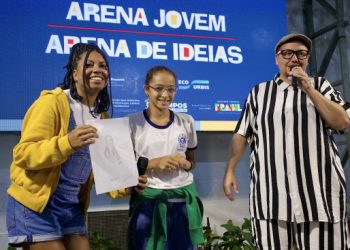 tom-grito-e-julio-emilio-braz-participam-de-atividades-no-setimo-dia-12a-bienal