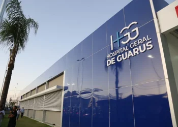 policiais-salvam-bebe-que-estava-com-dificuldade-para-respirar-em-campos-–-jornal-a-voz-de-campos