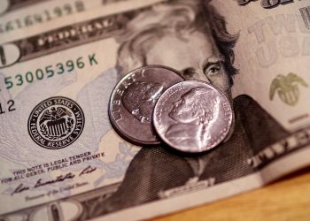 dolar-cai-para-r$-5,53-apos-queda-da-inflacao-nos-eua