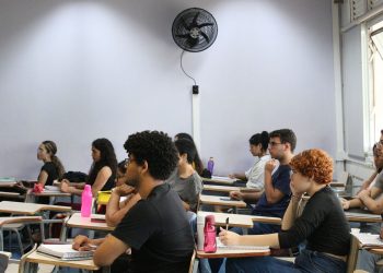 mec-apoiara-393-cursinhos-populares-em-2025