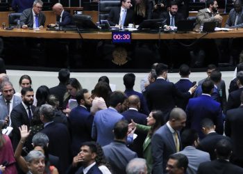 camara-aprova-urgencia-para-suspender-decreto-do-iof