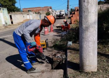 equipe-de-manutencao-de-vias-da-secretaria-de-servicos-publicos-atua-na-penha