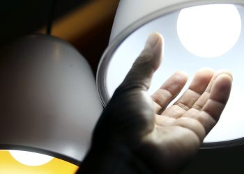 contas-de-luz-permanecem-com-bandeira-tarifaria-vermelha-em-julho 