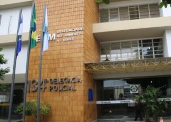 violencia-em-campos:-familia-e-rendida-em-rua-do-flamboyant-e-tem-carro-roubado