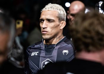 charles-do-bronx-faz-desabafo-apos-derrota-para-topuria-no-ufc-317