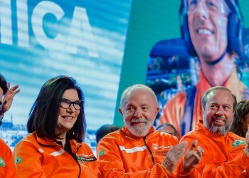 investimentos-da-petrobras-reforcam-seguranca-energetica,-diz-silveira