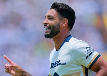 nathan-silva,-ex-atletico-mg-e-coritiba,-marca-golaco-no-mexico