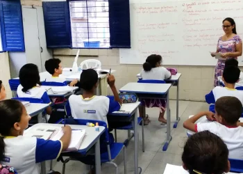 cnu-dos-professores-tem-adesao-de-1.508-municipios-e-22-estados