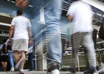 enade-2025:-concluintes-devem-preencher-questionario-do-estudante