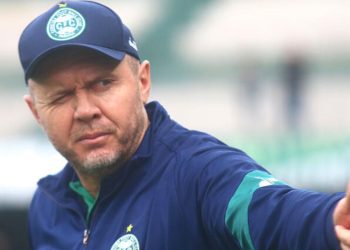 mozart-projeta-grande-final-para-o-coritiba-no-couto-e-convoca-torcida