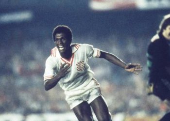 bangu-x-coritiba:-festa-antecipada-mudou-a-final-do-brasileirao-de-1985