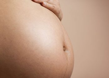 pesquisa-brasileira-detecta-plastico-em-placentas-e-cordoes-umbilicais