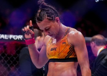 UFC: Amanda Ribas passa por cirurgia complexa no rosto após ser nocauteada