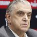 Athletico toma 4 a 2, e Petraglia comanda o enterro