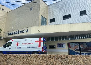Acidente entre moto e bicicleta deixa feridos na BR-101 em Campos