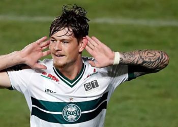 “Clube que eu amo”: Piá do Couto se prepara para enfrentar o Coritiba na Taça FPF