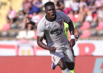 Athletico: Odair responde sobre estratégia para vencer o Corinthians