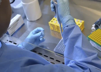 País tem 17 casos confirmados de intoxicação por metanol