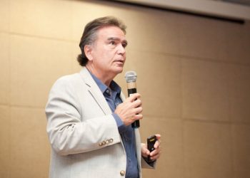 Questão central do câncer é prevenir casos, diz ex-ministro Temporão