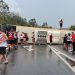 Ônibus com torcedores do Flamengo capota a caminho da Argentina